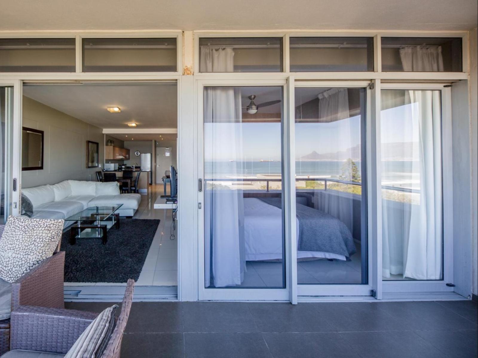 Infinity Self Catering Apartments 블루버그스트랜드 객실 사진